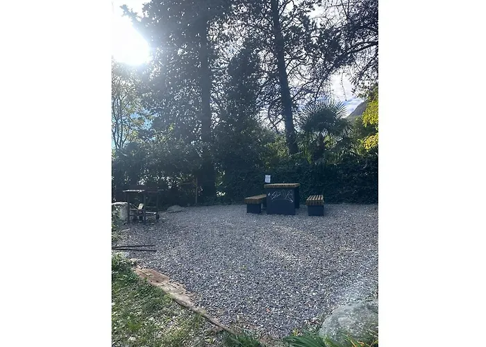 Lakeside Design Casa Manola - Larihome A44 *