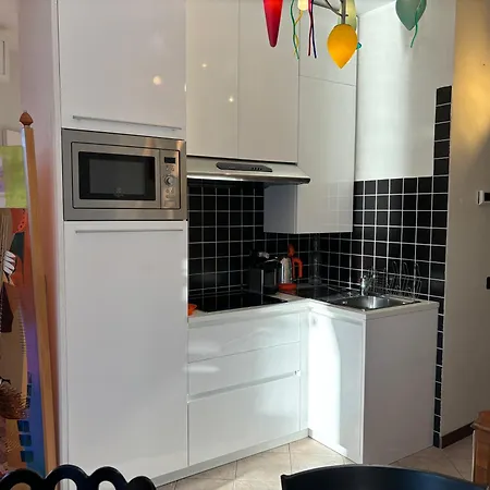 Lakeside Design Casa Manola - Larihome A44 Apartment San Siro (Lombardy)