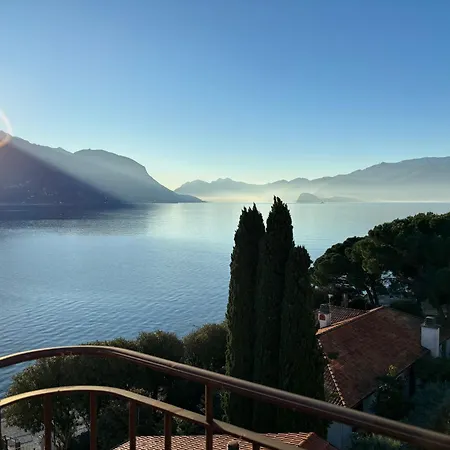 Lakeside Design Casa Manola - Larihome A44 * San Siro (Lombardy)