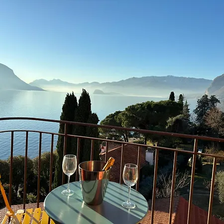 Lakeside Design Casa Manola - Larihome A44 Daire San Siro (Lombardy)